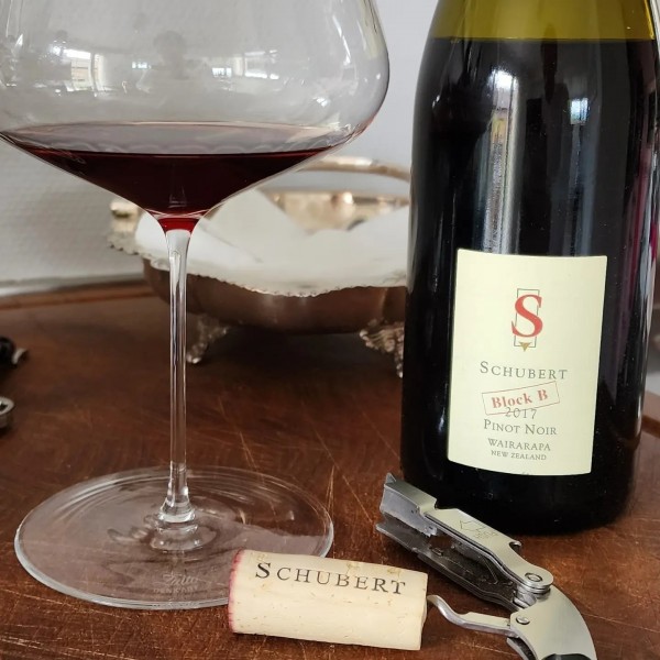 SCHUBERTWINESMARTINBOROUGHNEWZEALANDMARIONsVINEYARDPINOTNOIR2022-32