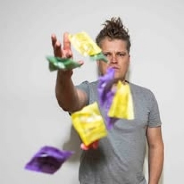 WallyandWhizTimmVladimirSignatureBoxTimmsyndlingscocktailstrylletomtiluimodsteligegourmetvingummier-336