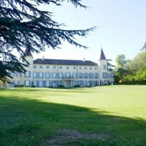 ChteaudePierreuxTERRESDEPIERREUXBrouillyBeaujolaisGrandCruVINMESTERENGIVER98P-34