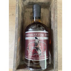 BAVARO BEACH - Wineboutique's egen modnede rom spirit. 60 mdr. (meget sød) - 70 cl.- Kan fås med eget navn på etiketten, hvis det ønskes.