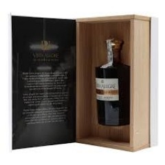 Vista Alegre - "50 års old white" - Leveres med eksklusiv box