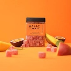 Wally and Whiz - Mangovingummi drysset med passionsfrugtpulver, 240 g