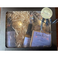 SæbeRiget - "LAVENDEL" - Håndværks plejeprodukter fra Blåvand. - En perfekt værtindegave, morsdags gave eller blot til selvforkælelse.